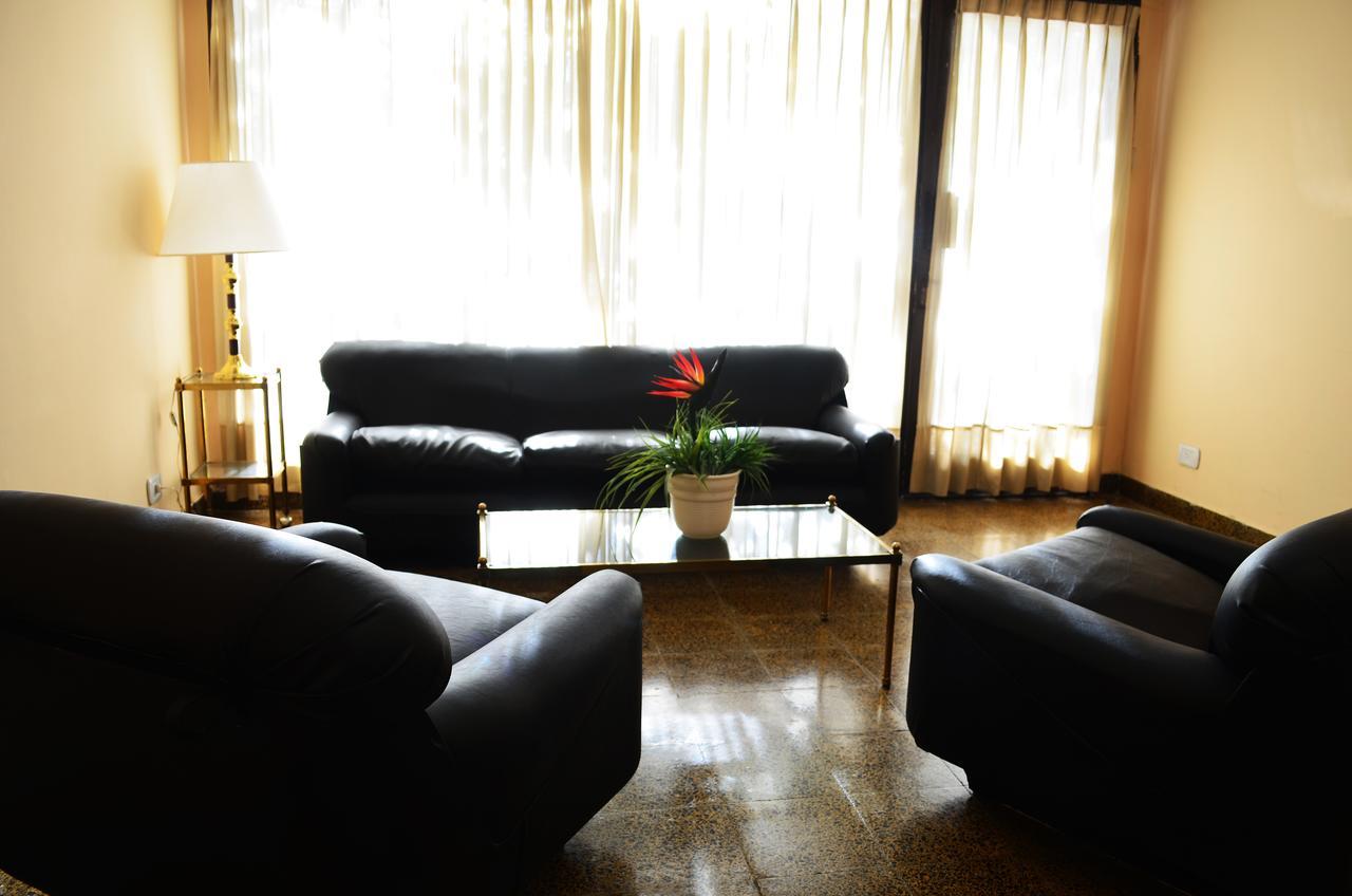Hotel Huemul General Roca Luaran gambar