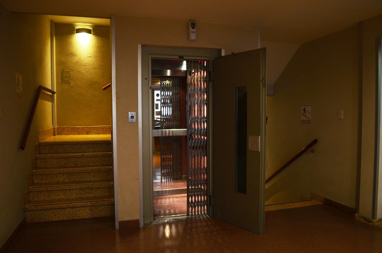 Hotel Huemul General Roca Luaran gambar