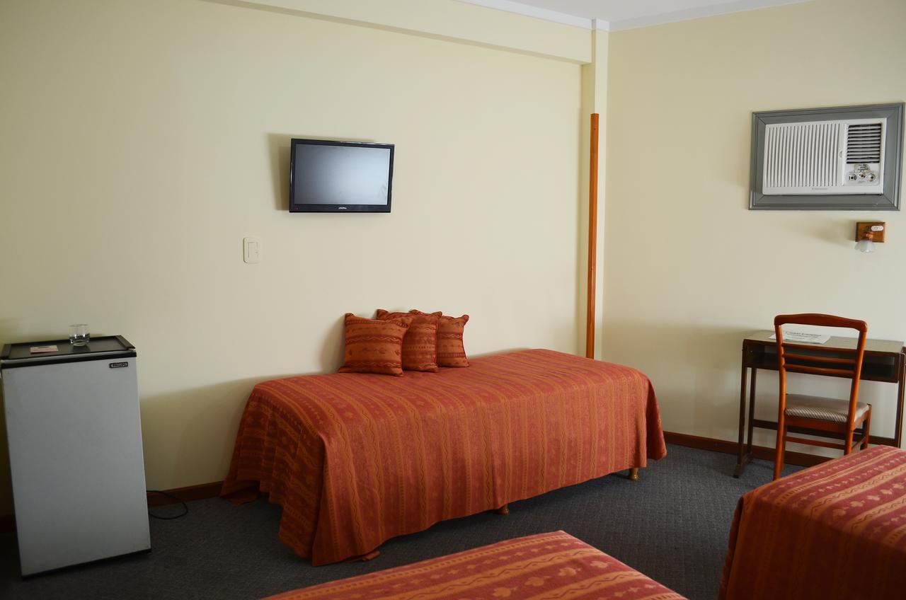 Hotel Huemul General Roca Luaran gambar