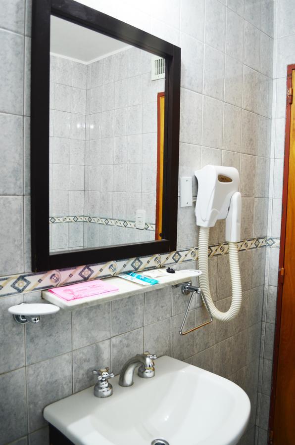 Hotel Huemul General Roca Luaran gambar